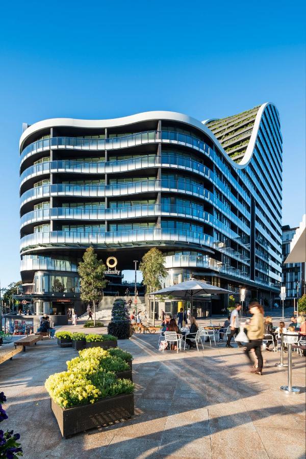 天空之城套房绿色广场酒店 悉尼 外观 照片 The One residential complex